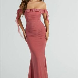 Off-Shoulder Pink floor length Dress